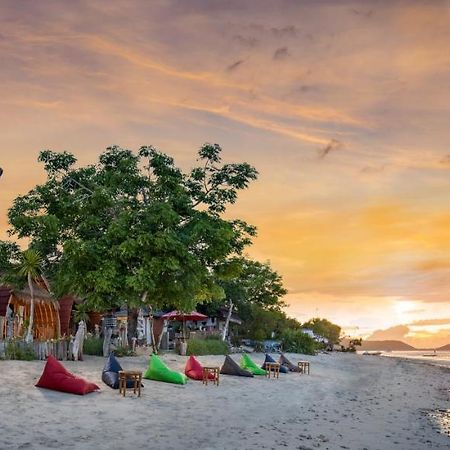 Santen Beach Bungalows Ped 外观 照片
